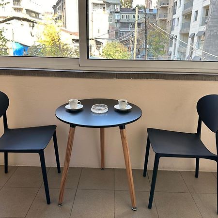 Comfortable Apartment In Center Γιερεβάν Εξωτερικό φωτογραφία